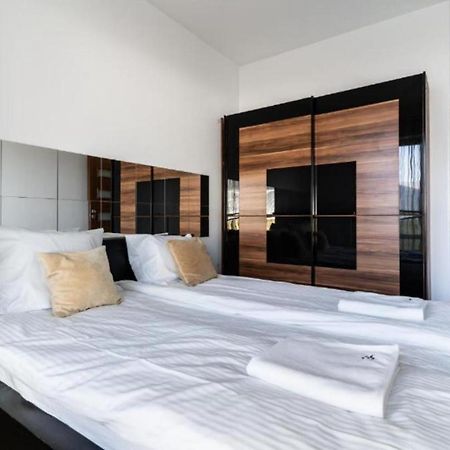 Golden Apartments Warsaw - Big And Bright Apartment In Platinum Towers- Browary- Grzyb61A Exterior foto